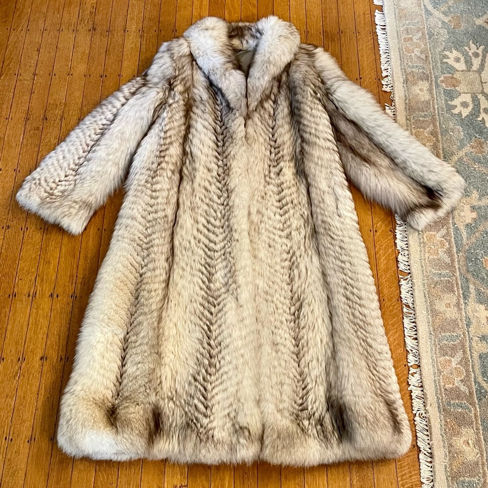 Vintage Full Length Cream Chevron Herringbone Fox Fur Coat